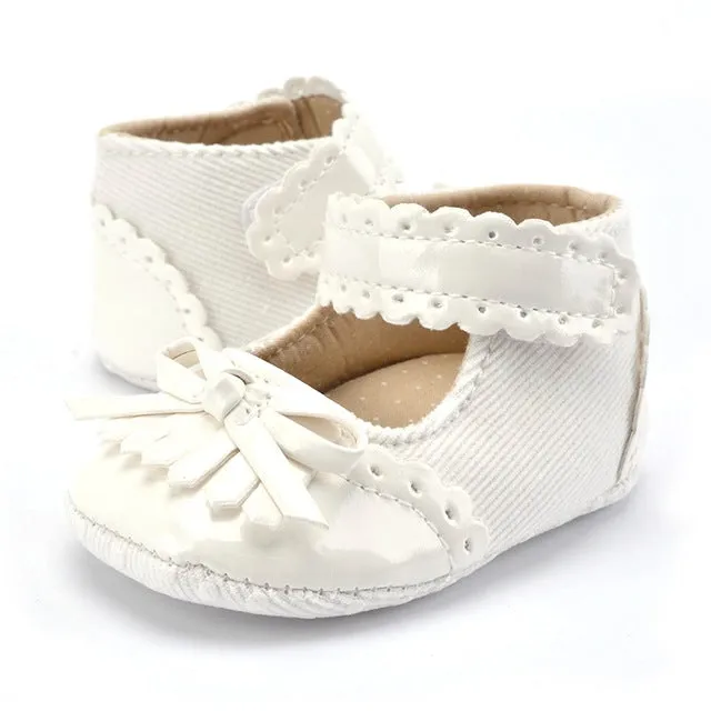 Flower Moccasins Newborn Girls Boots 0-18 Months