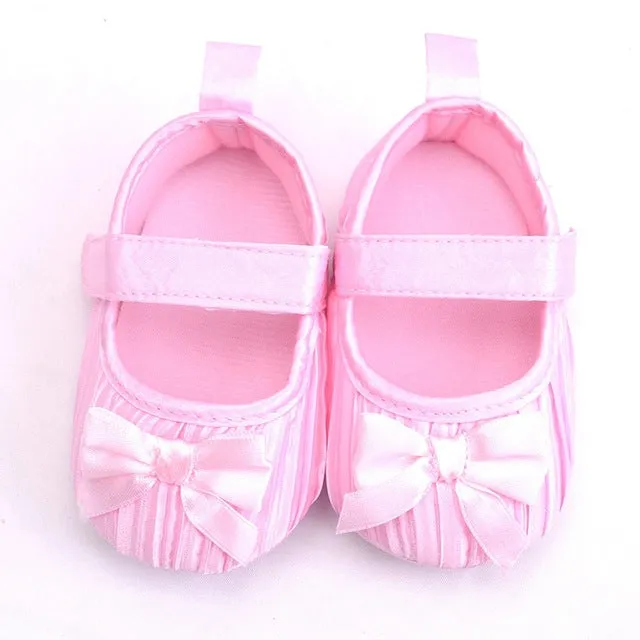 Flower Moccasins Newborn Girls Boots 0-18 Months