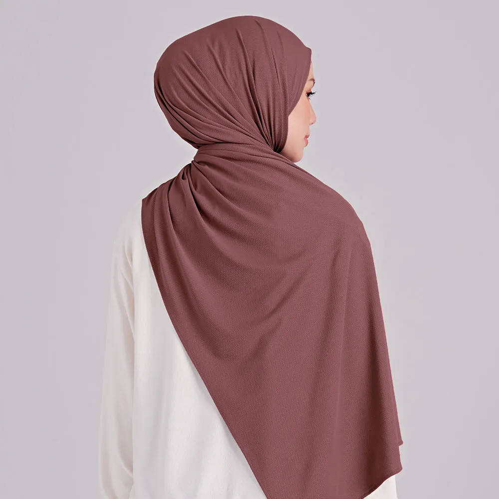 Najwa Sport Shawl - Striker