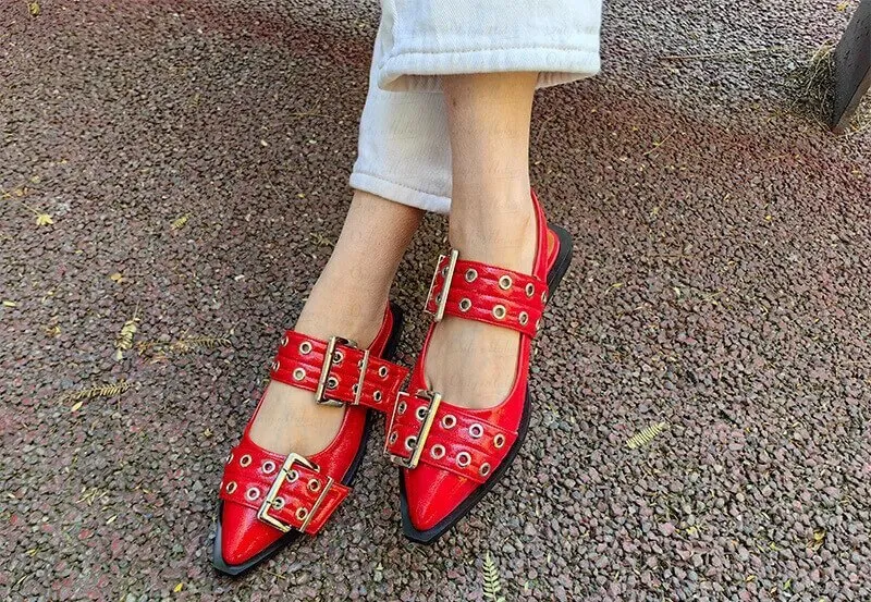 Punk Retro Chic: Women's Statement Shoes