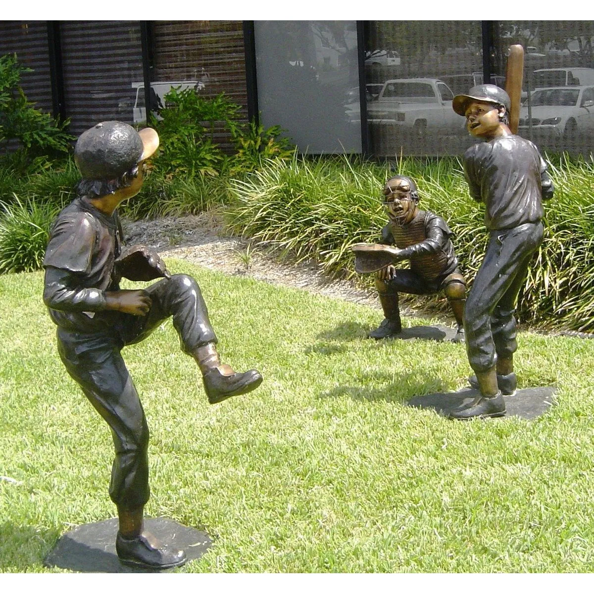 Slugger, Baseball Statue